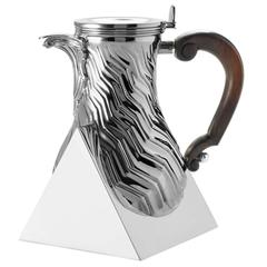 Elegant Coffee Maker with a Breathtaking Design 7