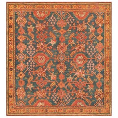Hand-Woven Early 20th Century Wool Oushak Rug from West Anatolia