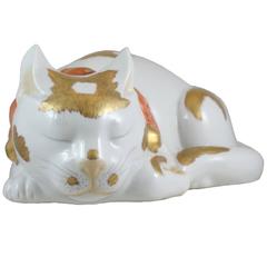 Japanese Kutani Porcelain Sleeping Cat Figure Nermuri Neko