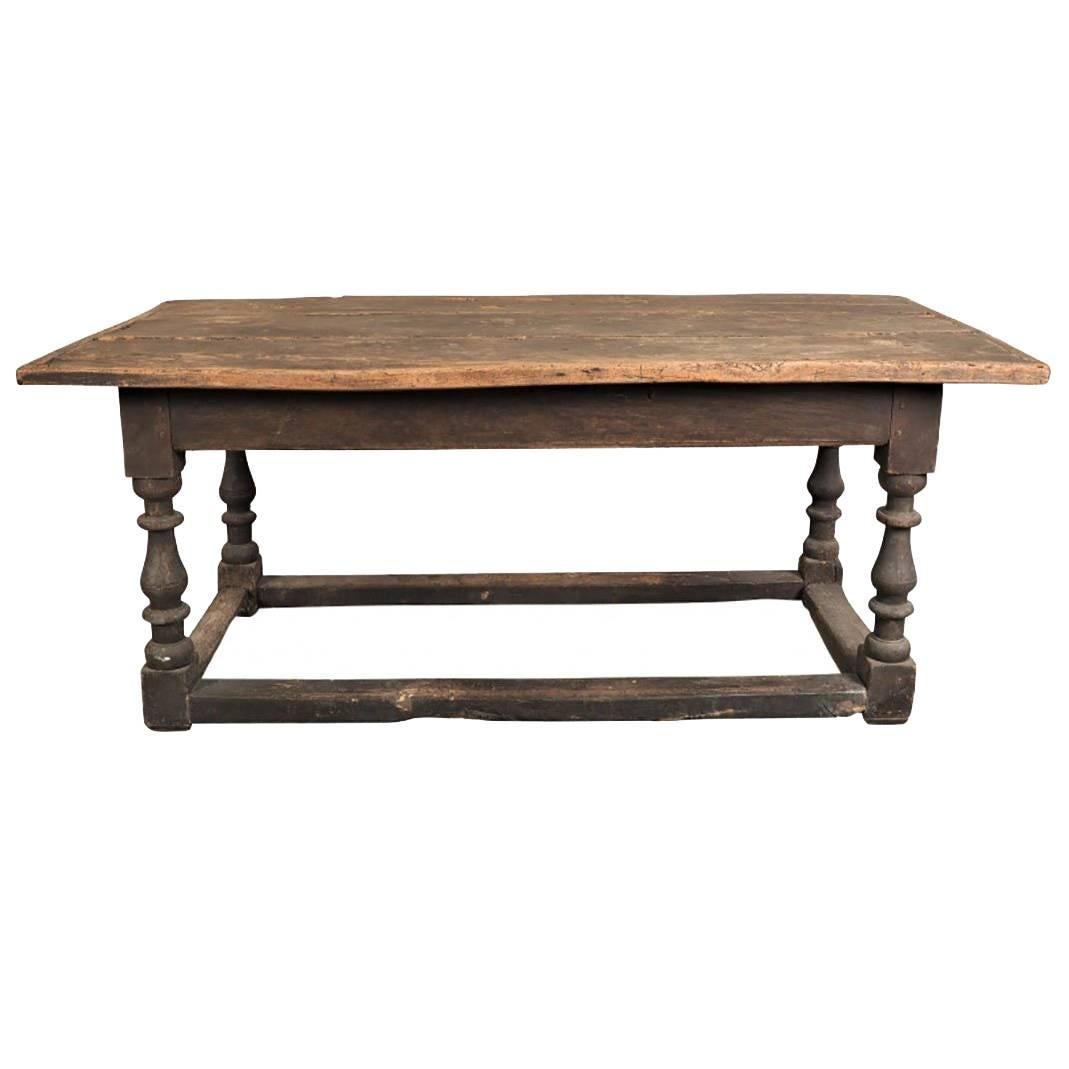 18th Century Farm Table in Original Condition For Sale