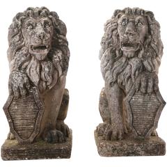 Pair of 19th Century English Stone Lions 9