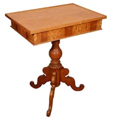 Table d'appoint Biedermeier en bouleau