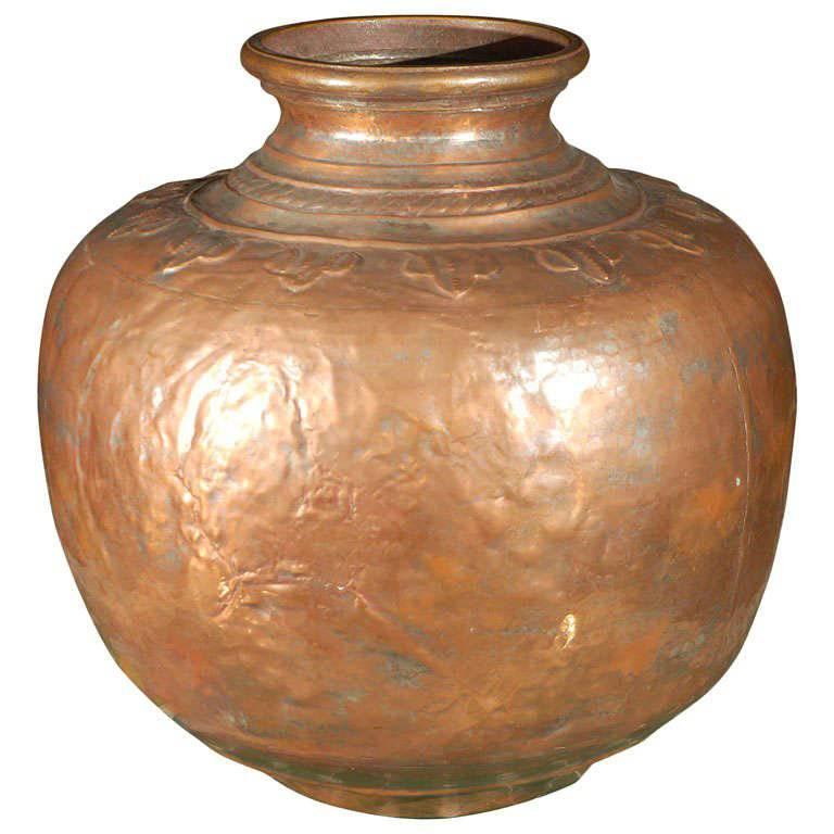 Large Middle Eastern Turkish Handcrafted Copper Pot For Sale at 1stdibs