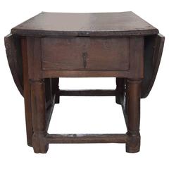 Antique English 18th Century Drop-Leaf Table