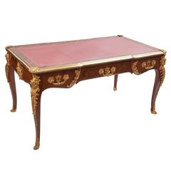 Charles Crescent Style Napoleon III Kingwood Bureau Plat, France, circa 1860 4