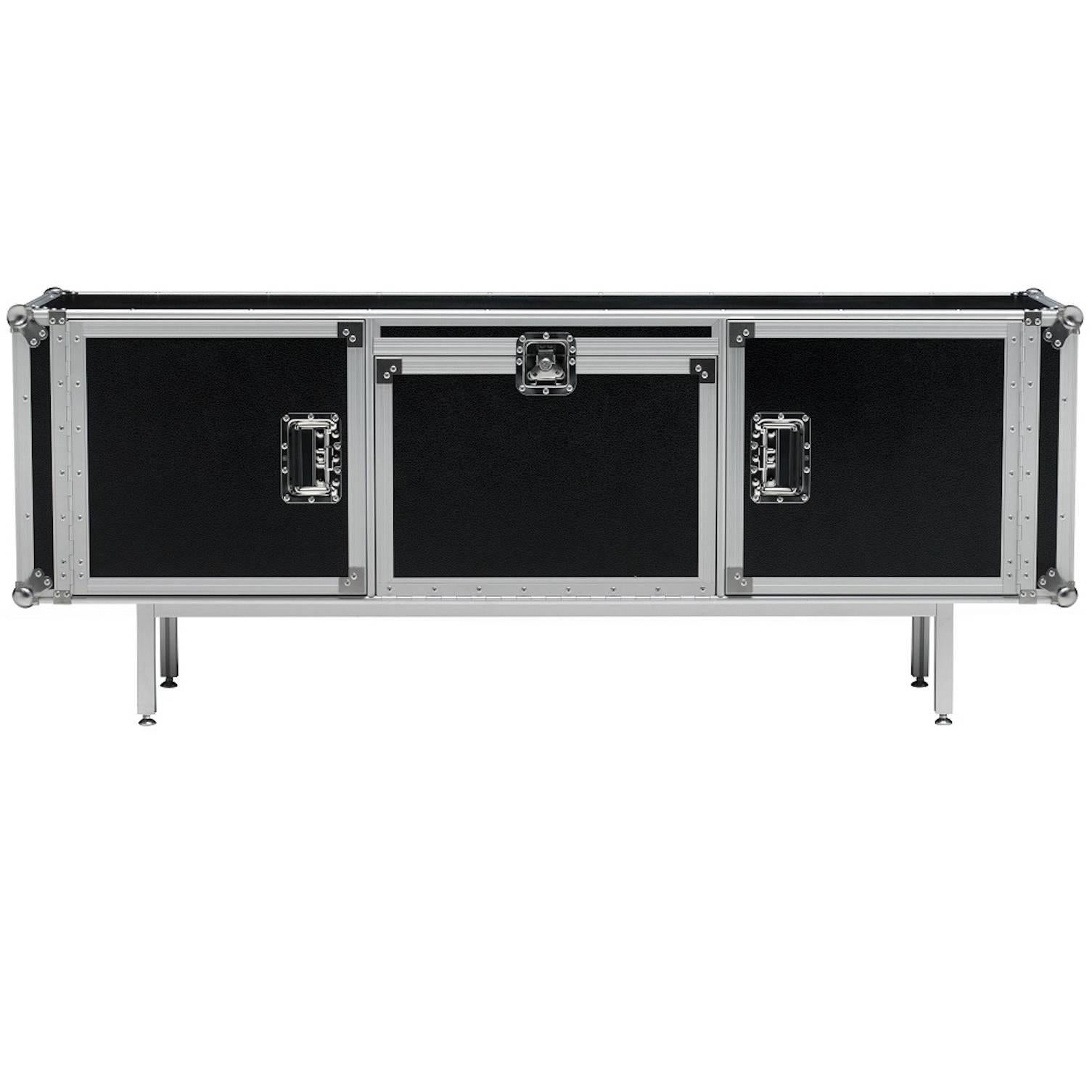 Moroso for Diesel Total Flight Case Cabinet in Extruded Aluminum and Chrome For Sale