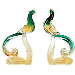 Paire de sculptures d'oiseaux faisans en verre d'art italien Murano à mouchetures d'or