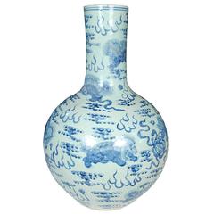 Chinese Monumental Blue and White Gooseneck Jar with Fu Dogs 12