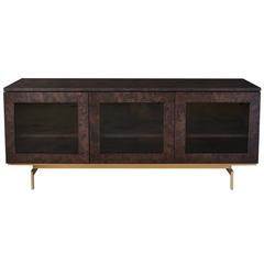 Darin Credenza, cupboard, cabinet in walnut, brass and clear glass 3