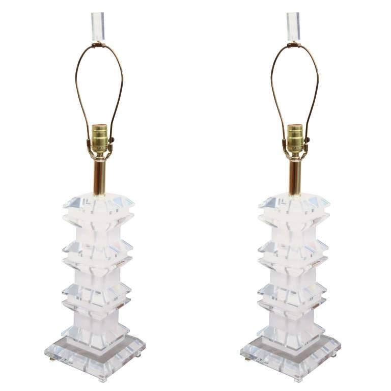 Pair of Decorative Clear and Frosted Lucite Table Lamps For Sale