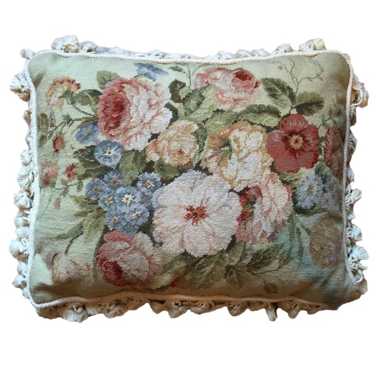 Handmade Decorative Pillows Vintage French Style Aubusson Handmade Decorative Pillows Vintage French Style Aubusson