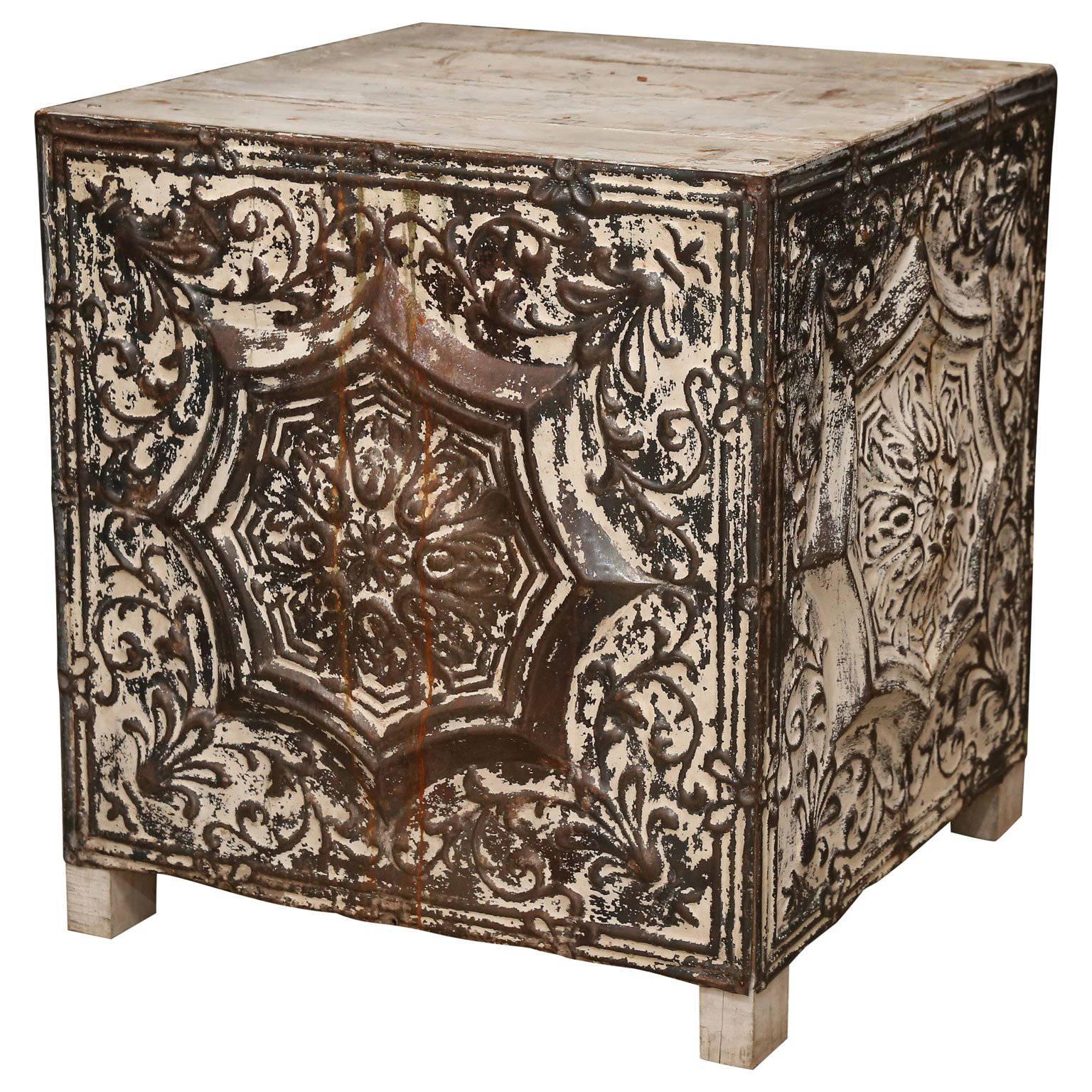 Decorative Metal and Wood Cube-Shape Table