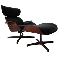 Bentwood Walnut Plycraft Mr. Chair with Ottoman by Mulhauser