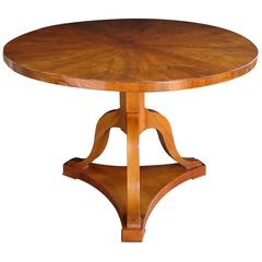 Handsome and Warmly Patinated Austrian Biedermeier Walnut Centre Table