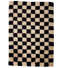 AELFIE Checkerboard Black & White Shag Modern Geometric Hand-Knotted Rug Carpet