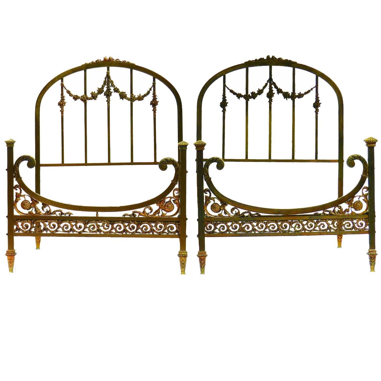 Rare Pair of Twin Beds Single French Belle Époque Bronze Iron Brass