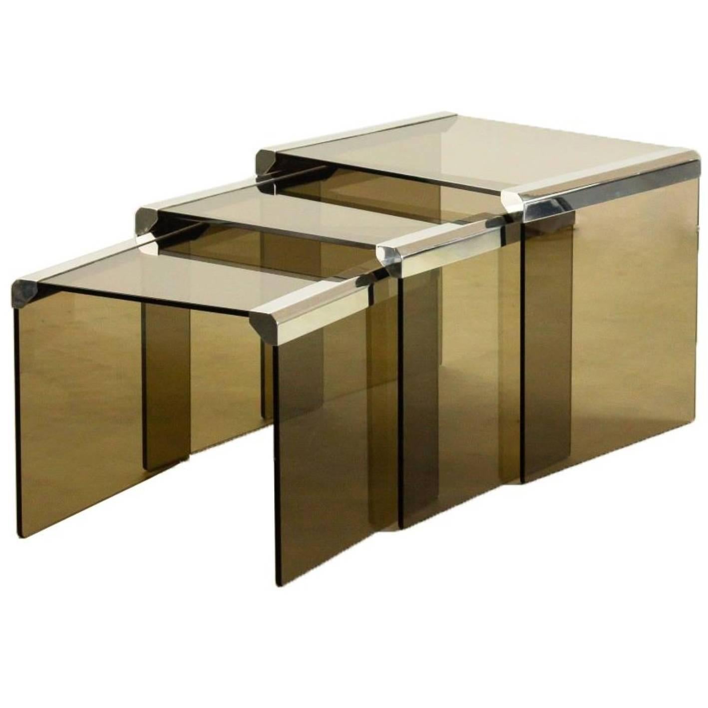 1980s Pierangelo Gallotti, Set of Three Glass and Chrome Gigognes Side Tables For Sale