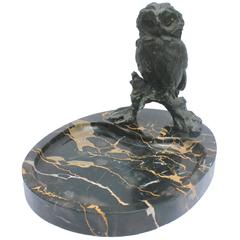 Art Nouveau Vide Poch with Colorful Marble Base, Depicts Figure of Owl