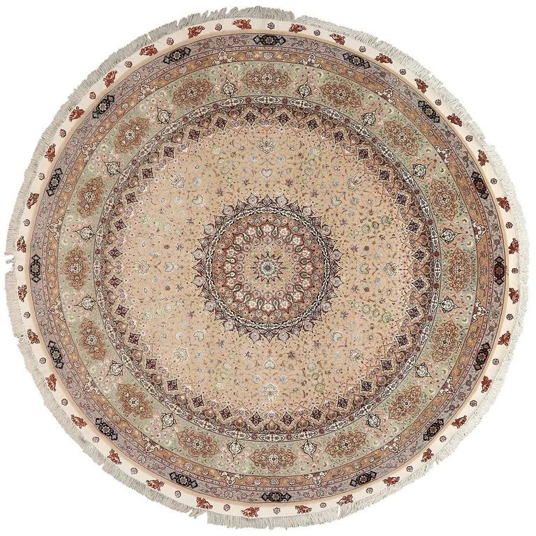 Round Black Vintage Tabriz Persian Rug For Sale at 1stdibs