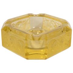 1940s French Art Deco Frosted and Clear Citrine Ashtray with Zodiac Motifs