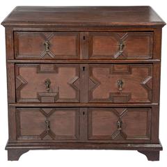 English Oak Chest of Drawers, England, 1680