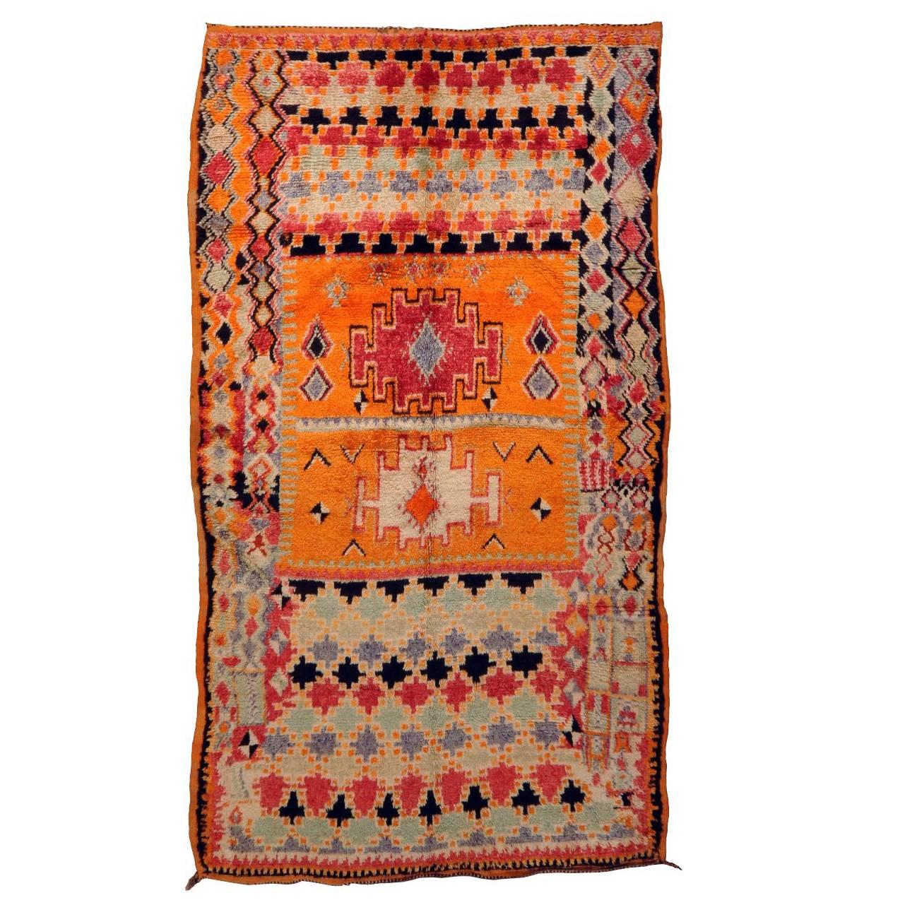 Alfombra tribal marroquí