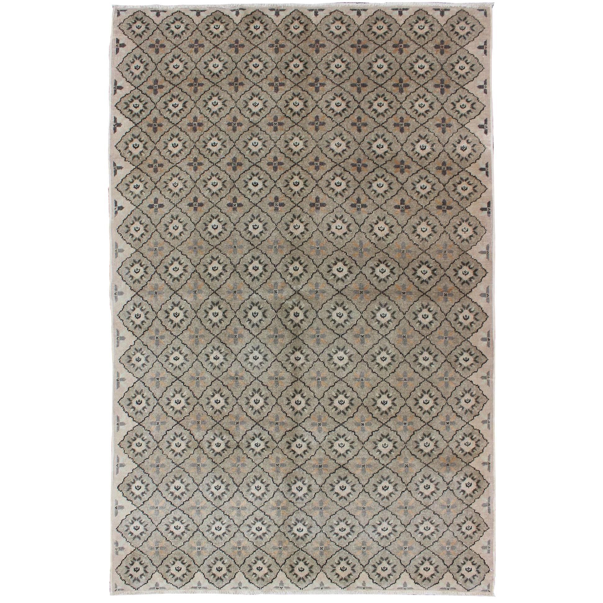 Vintage Hand Knotted Turkish Sivas Rug with All-Over Design in Florals  