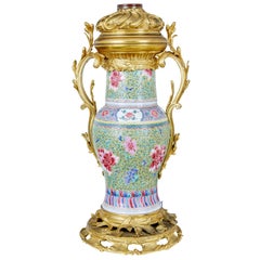 Antique Decorative 19th Century Chinese Porcelain and Gilt Lamp