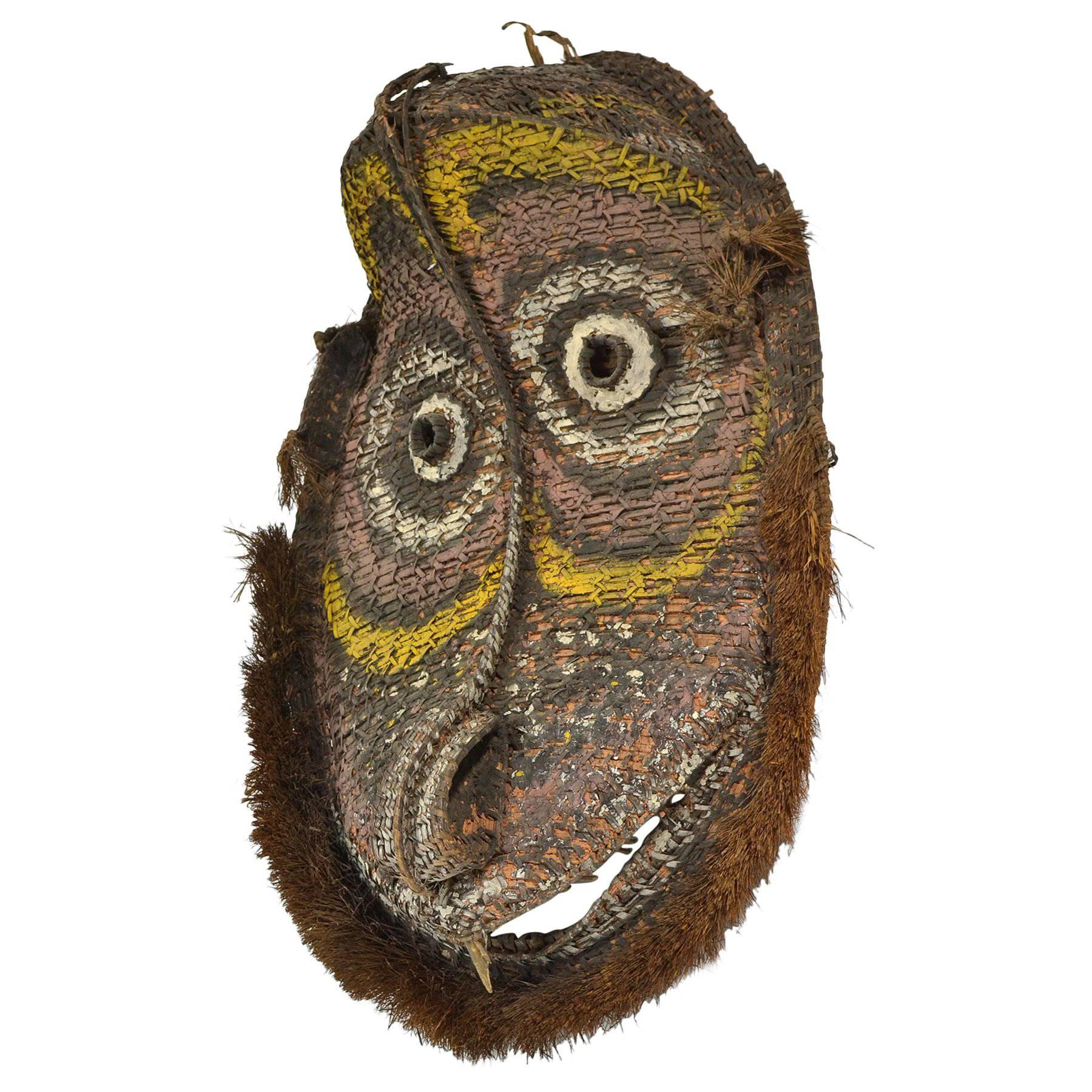 Grand masque en forme de panier en zibeline de Papouasie-Nouvelle-Guinée