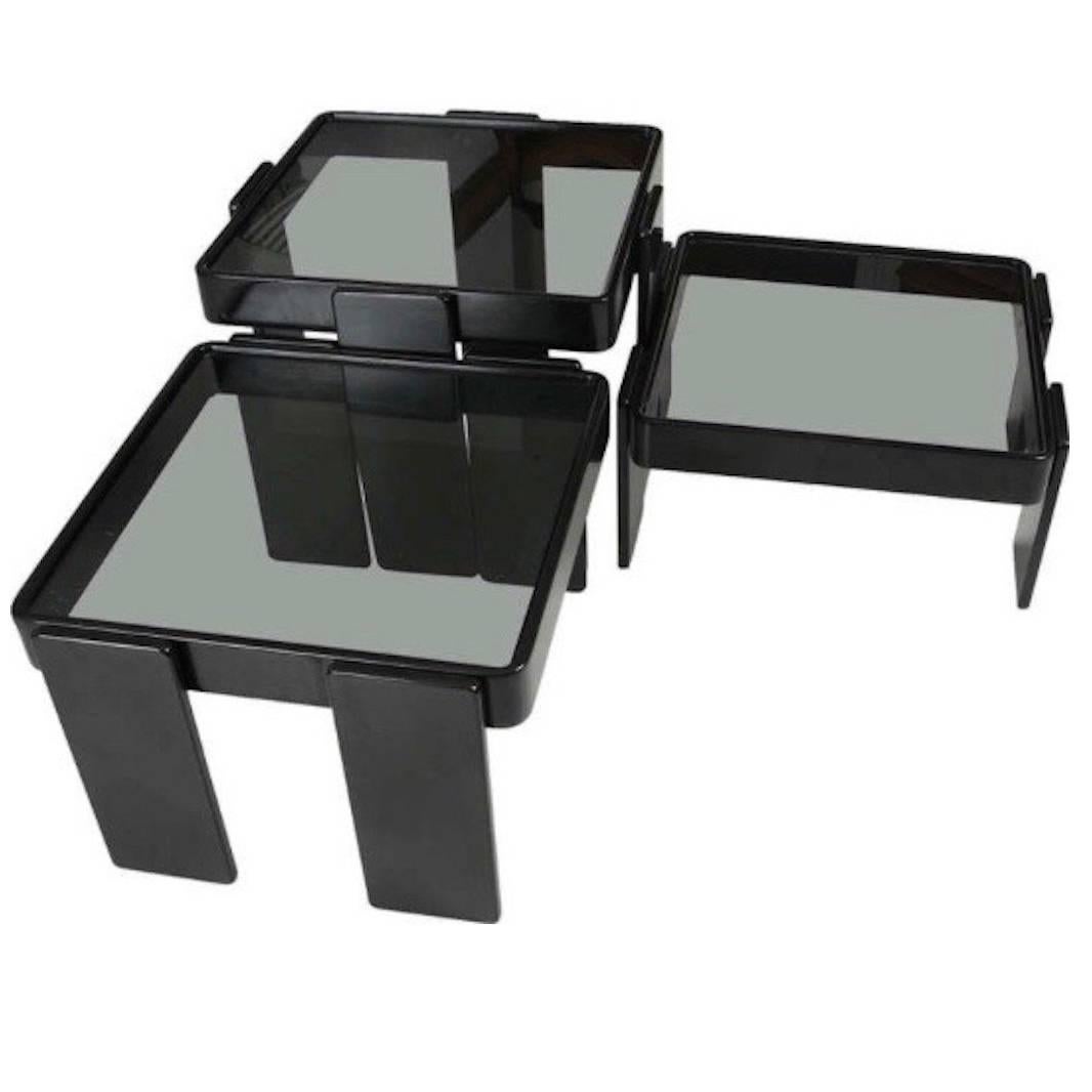 Frattini Stacking Tables for Cassina