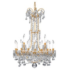 Lustre à vingt-quatre lumières en cristal de Baccarat