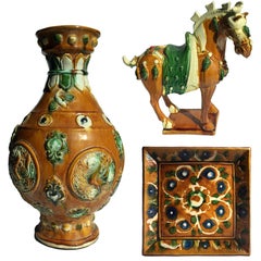 Chinese Terracotta San Cai Horse and Pottery, Lot of Three