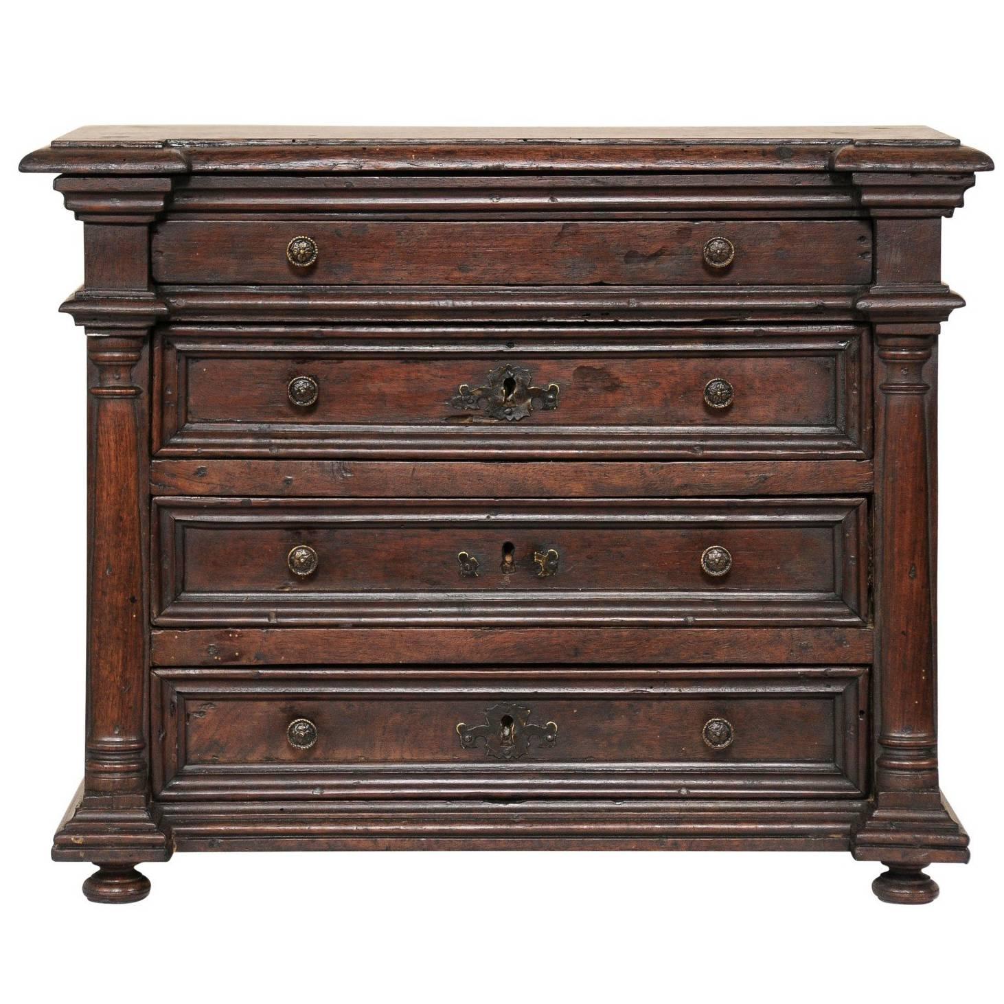 Italian Early 18th Century Petite-Sized Walnut Chest w/Drawers for Table-Top  For Sale