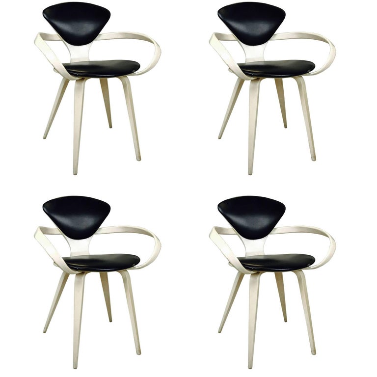 Set of Four Cherner Armchairs for Plycraft For Sale