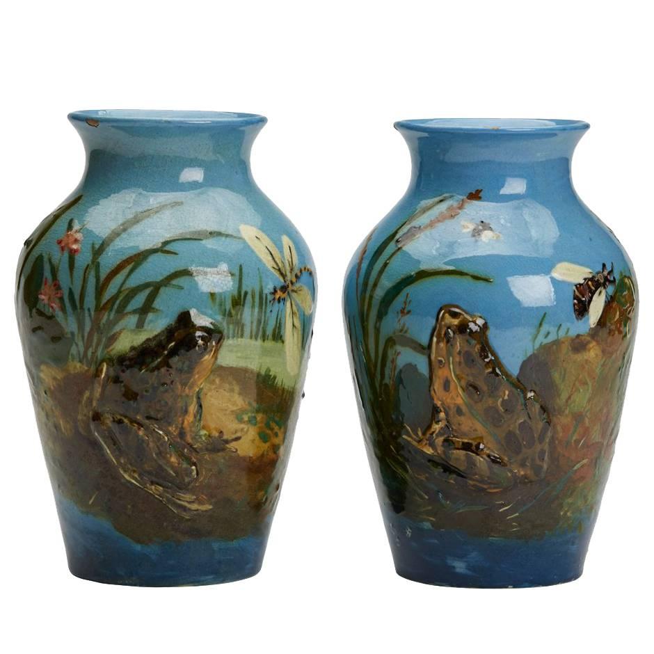 Harold Leach Burmantofts Pair of Barbotine Frog Vases