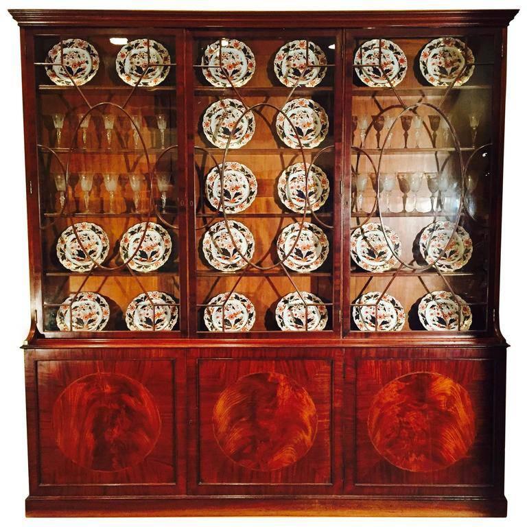 Breakfront in Mahogany, circa 1800 For Sale