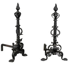 Late 19th-Early 20th Century Continental Iron Andirons with Flame Finials