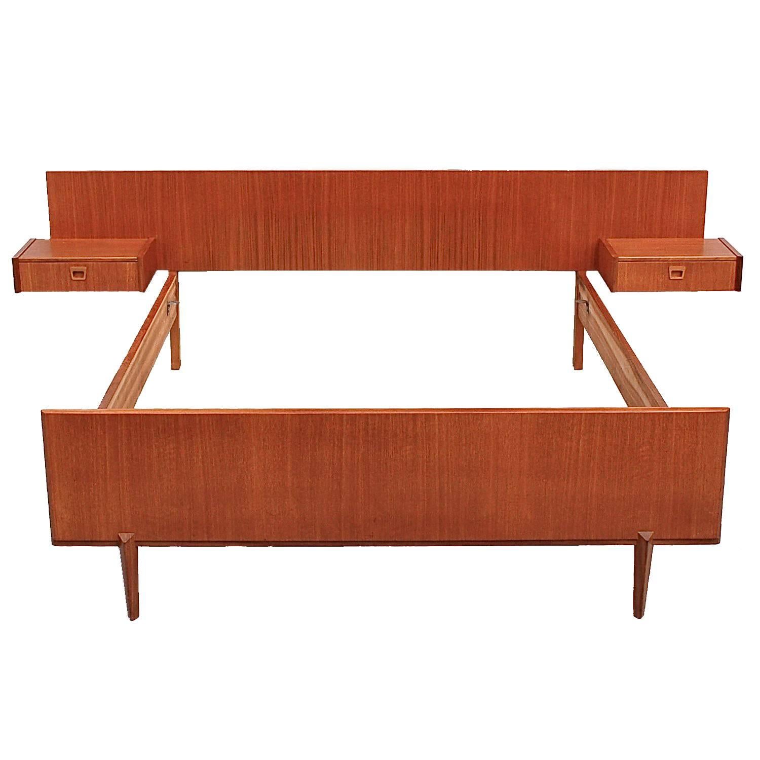 Mid-Century Modern Double Bed with Floating Night Tables, circa 1950s
