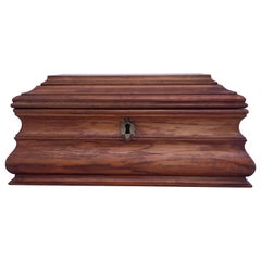 Joyero italiano antiguo de madera