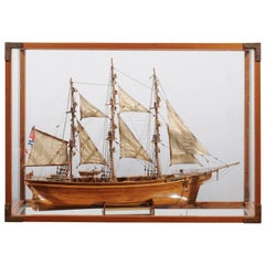 Antique English Late 19th Century Model of the Cutty Sark Ship with Display Case