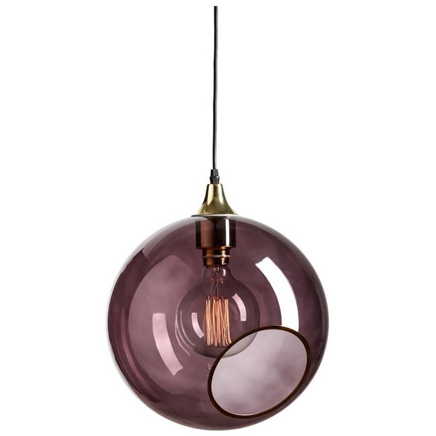 Lampe à suspension Ballroom Extra Large violette avec douille en laiton