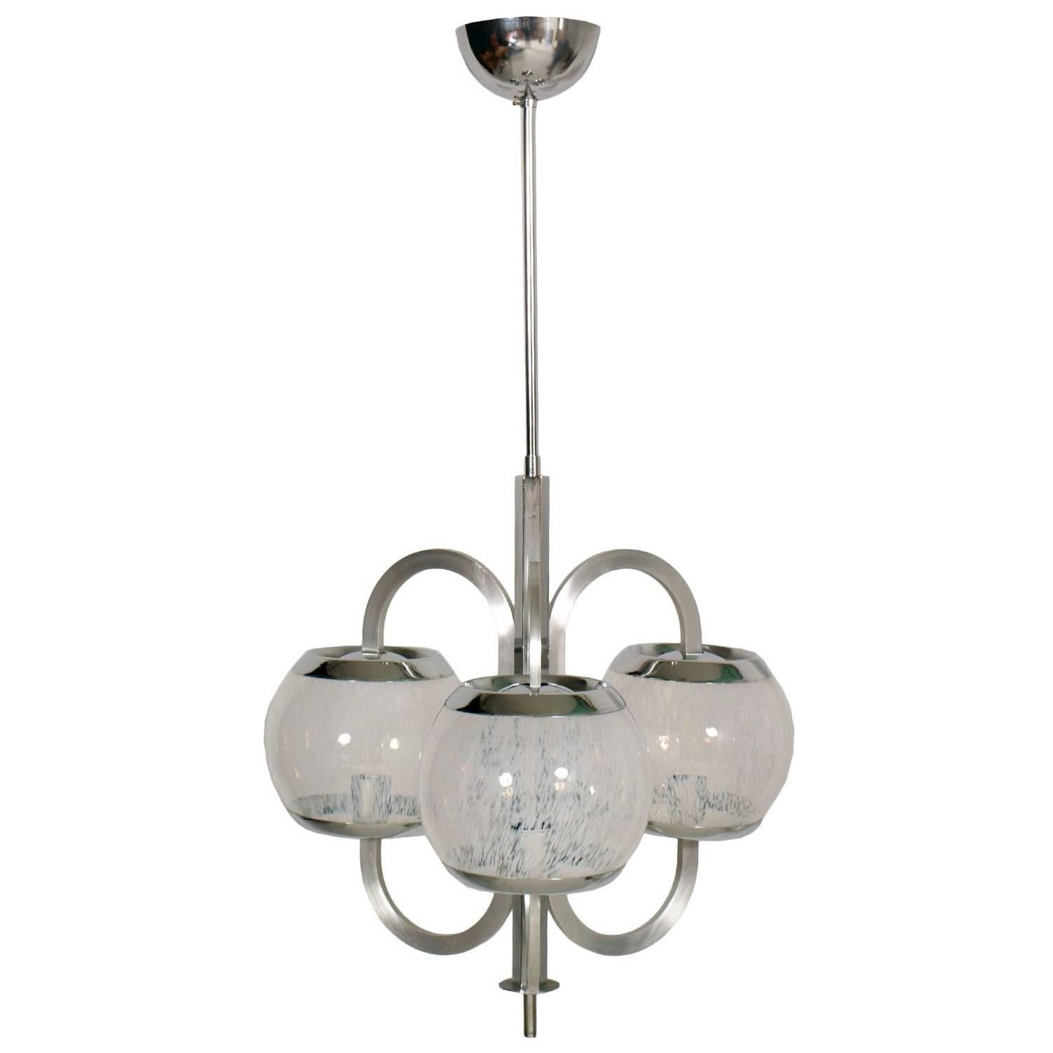 1960s Chromed Aluminium Chandelier with Three Large Murano Pulegoso Glass For Sale
