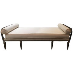 Neoclassical Style Daybed