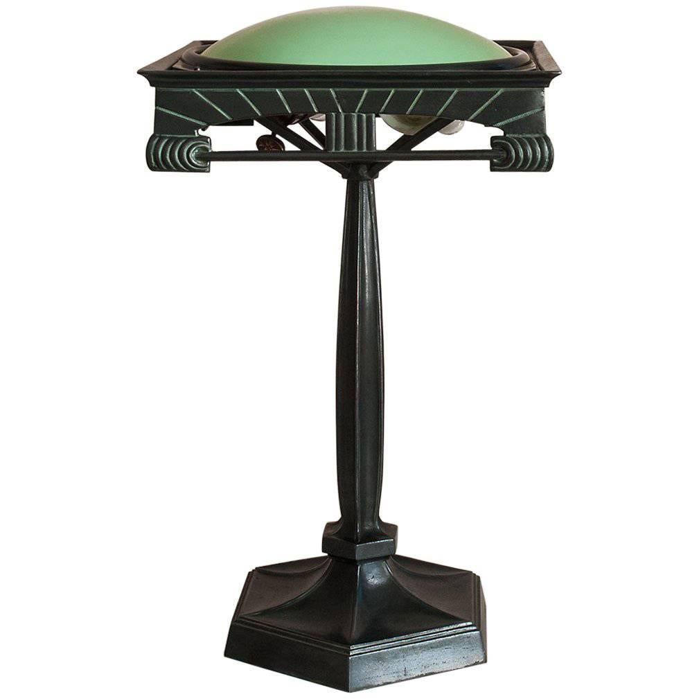 1910 Swedish Art Nouveau/Jugend Bronzepatinated Spelter and Glass Table Lamp For Sale