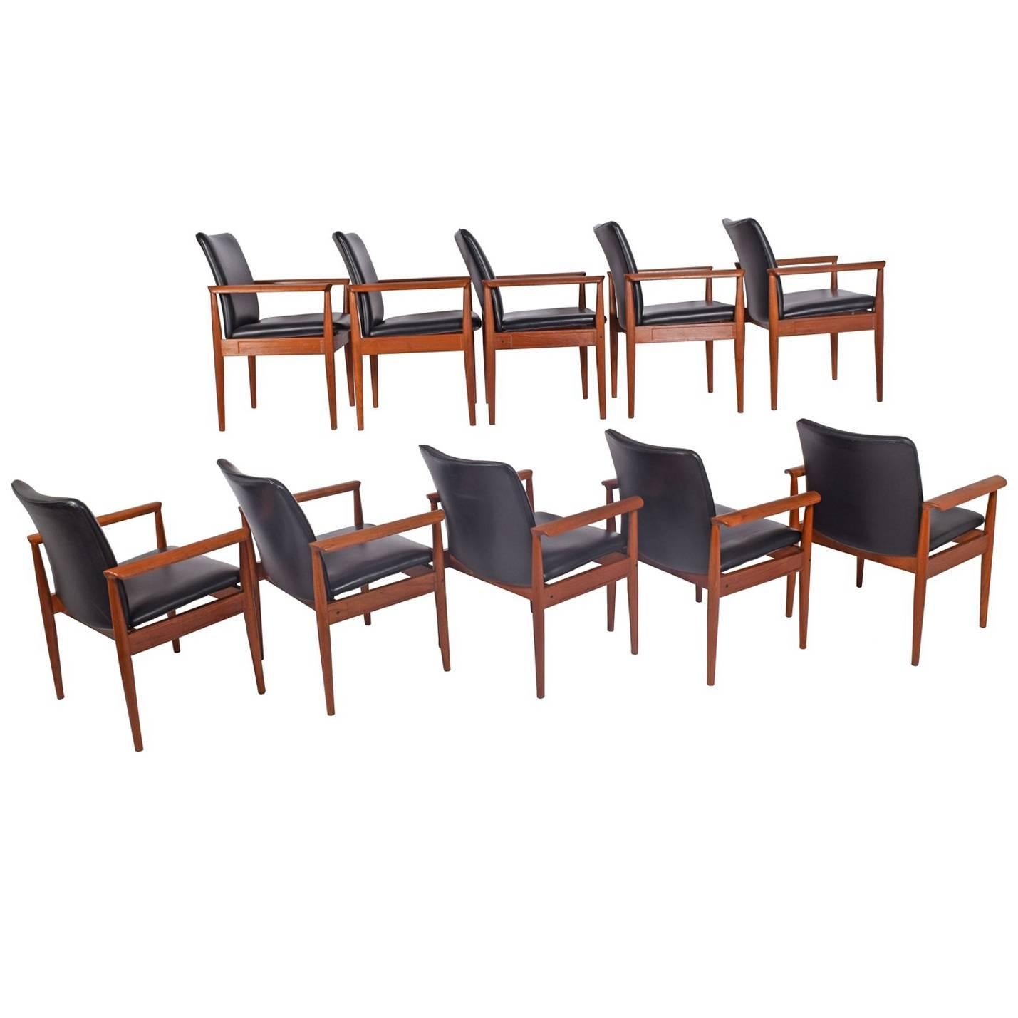 Set of Ten Diplomat Armchairs by Finn Juhl for France & Son