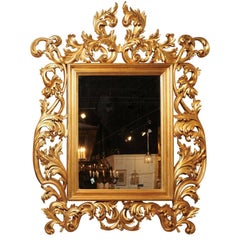 Italian Hand-Carved Mirror with Gold Leaf Finish and Acanthus Leaves Décor