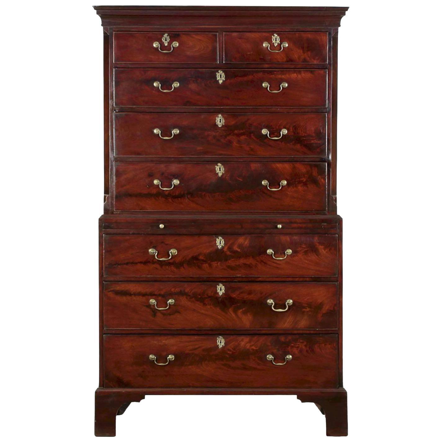 English George III Flame Mahogany Tall Chest on Chest of Drawers, circa 1780