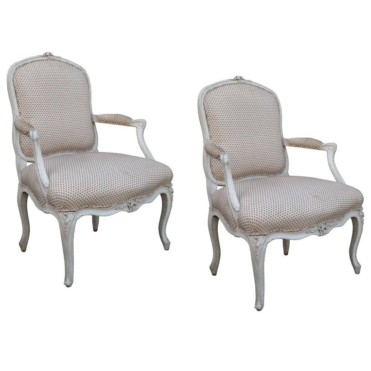 Pair of 19th Century Louis XV Painted Fauteuils a La Reine For Sale