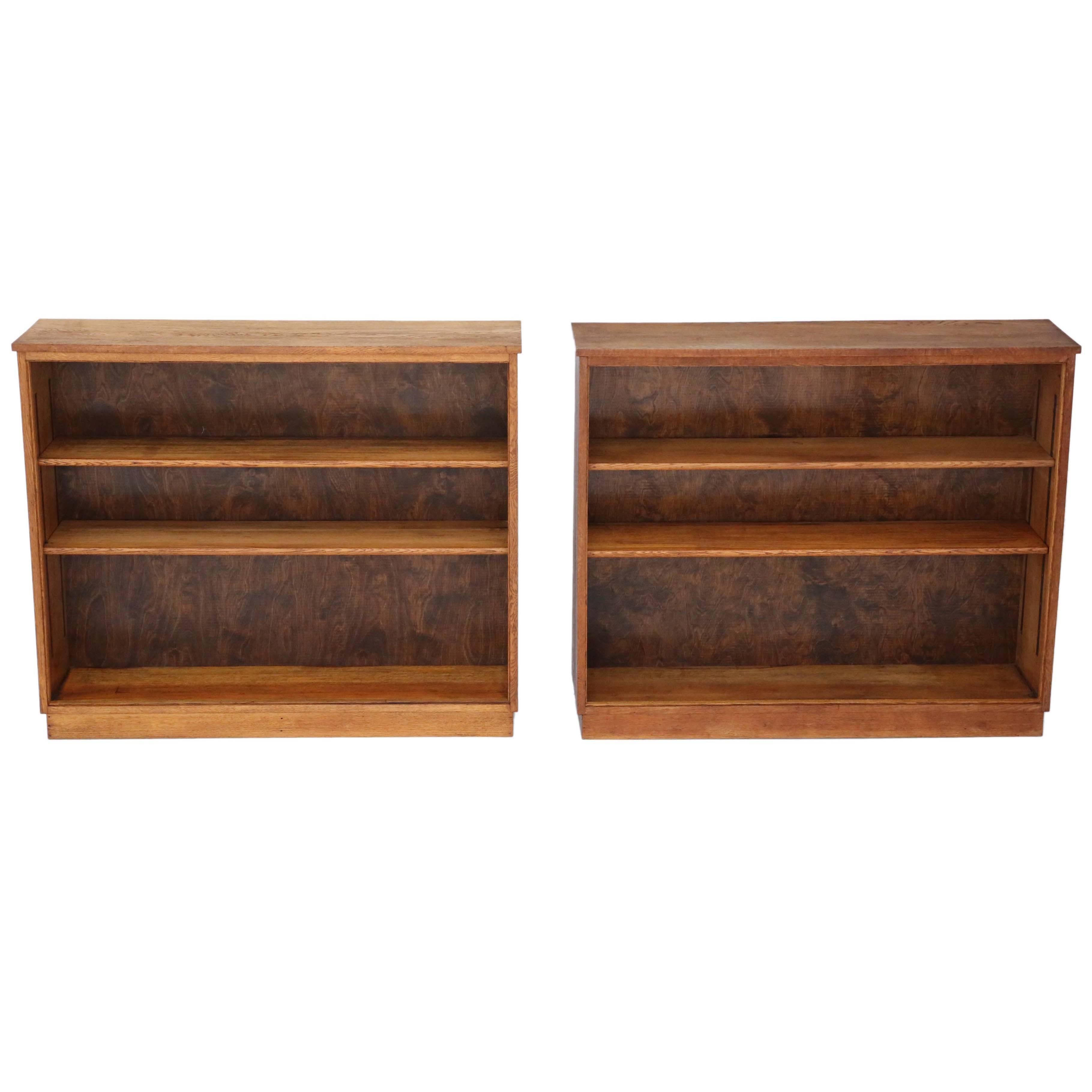 Antique Pair of Quality Adjustable Oak Open Bookcases, circa 1950 For Sale