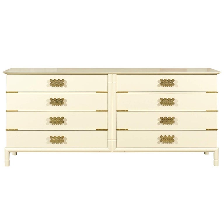 Magnificent Restored Eight Drawer Chest By Renzo Rutili Circa